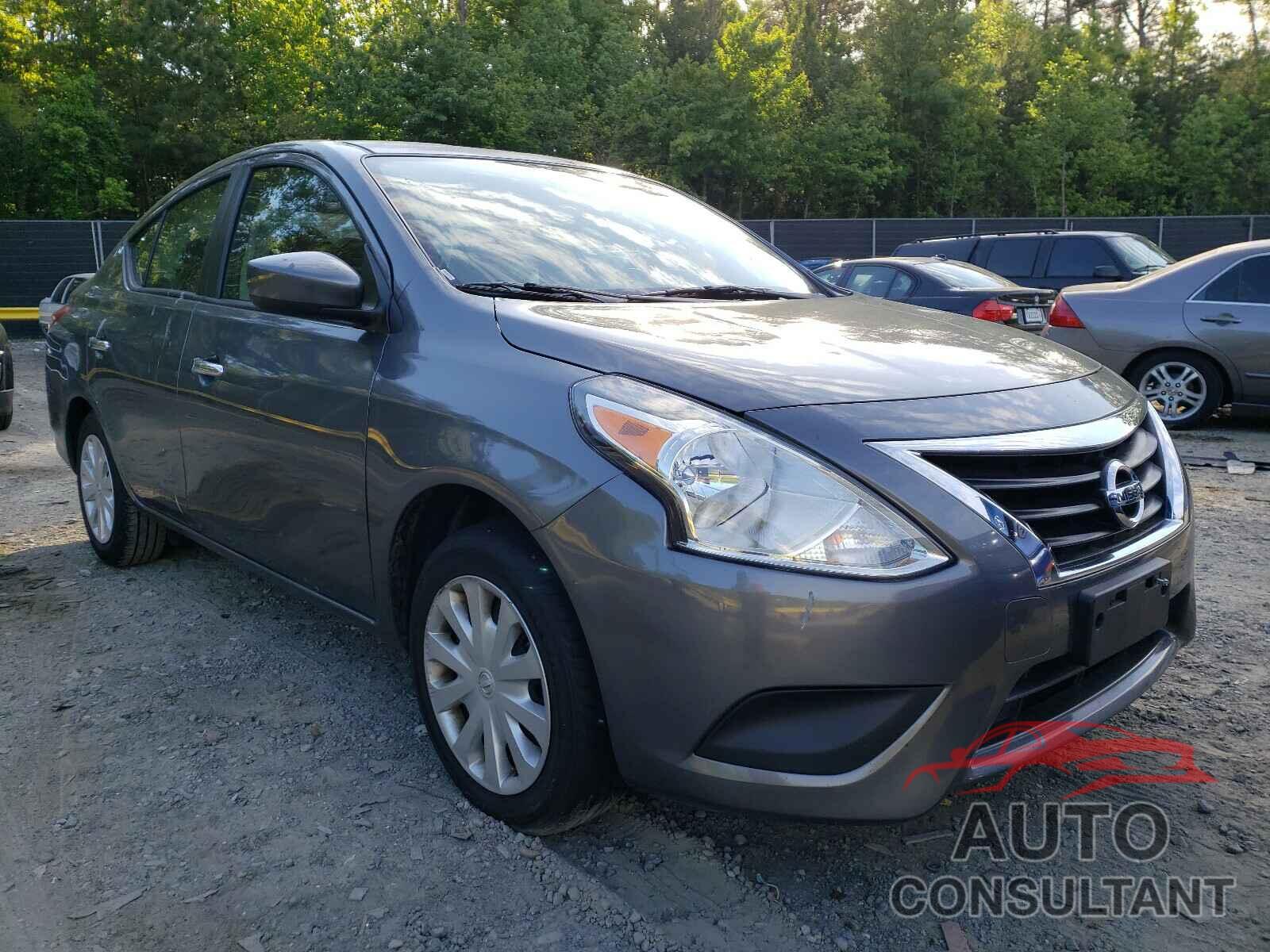 NISSAN VERSA 2019 - 3N1CN7AP7KL855001