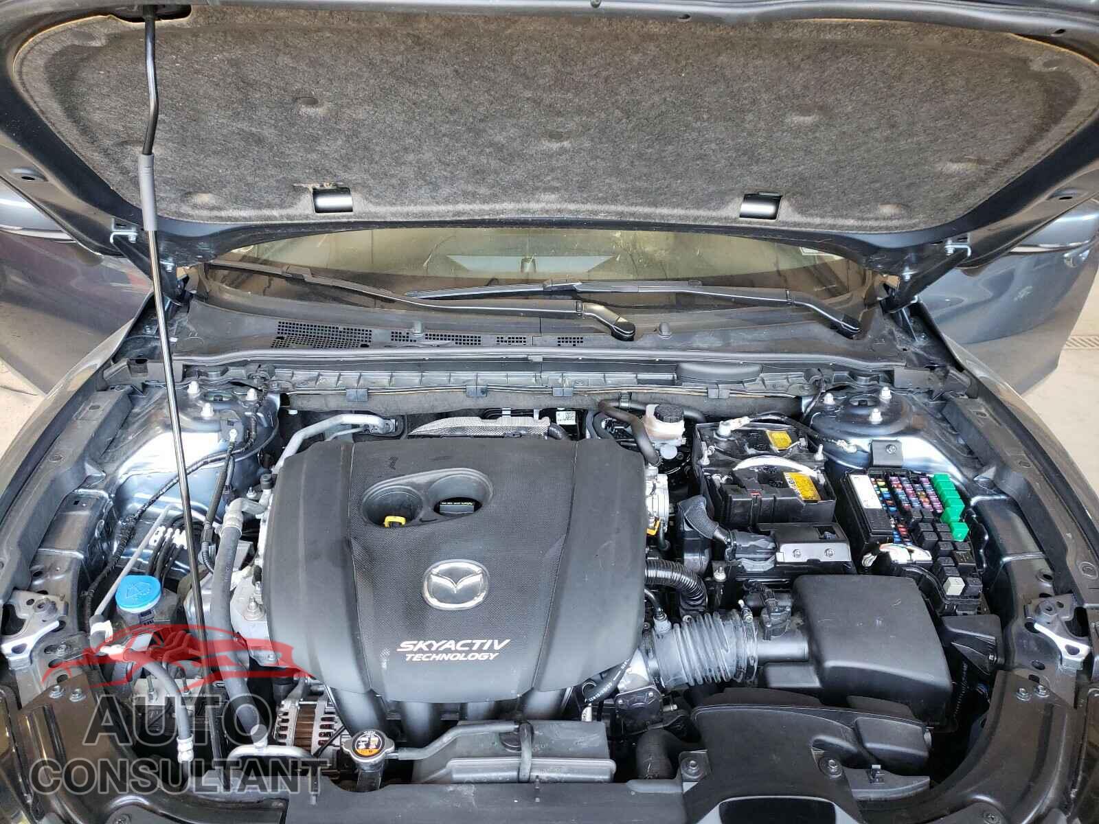 MAZDA 6 2018 - JM1GL1UM5J1322590