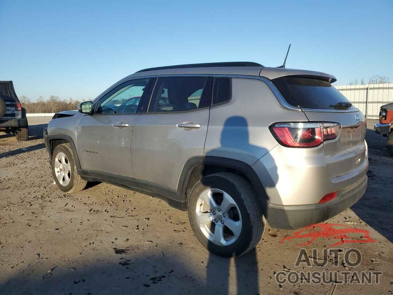 JEEP COMPASS 2018 - 3C4NJCBB8JT376968