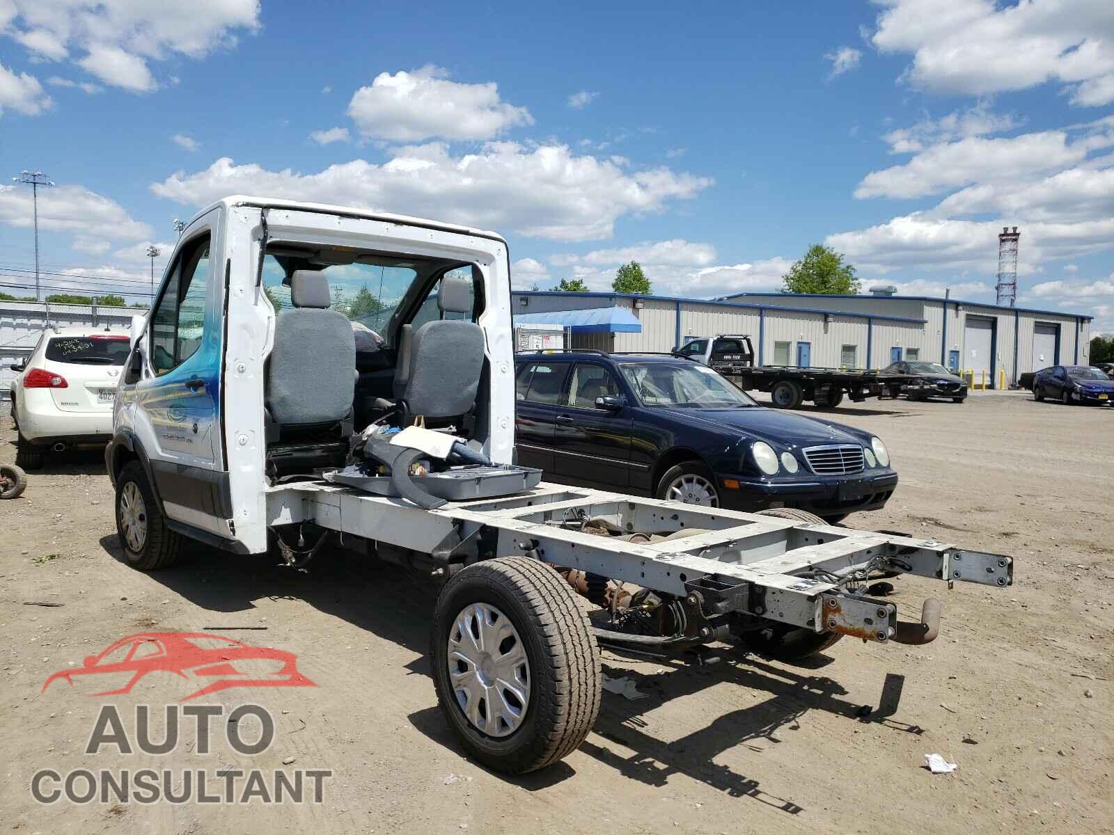 FORD TRANSIT CO 2018 - 1FDBW5PM6JKA02656