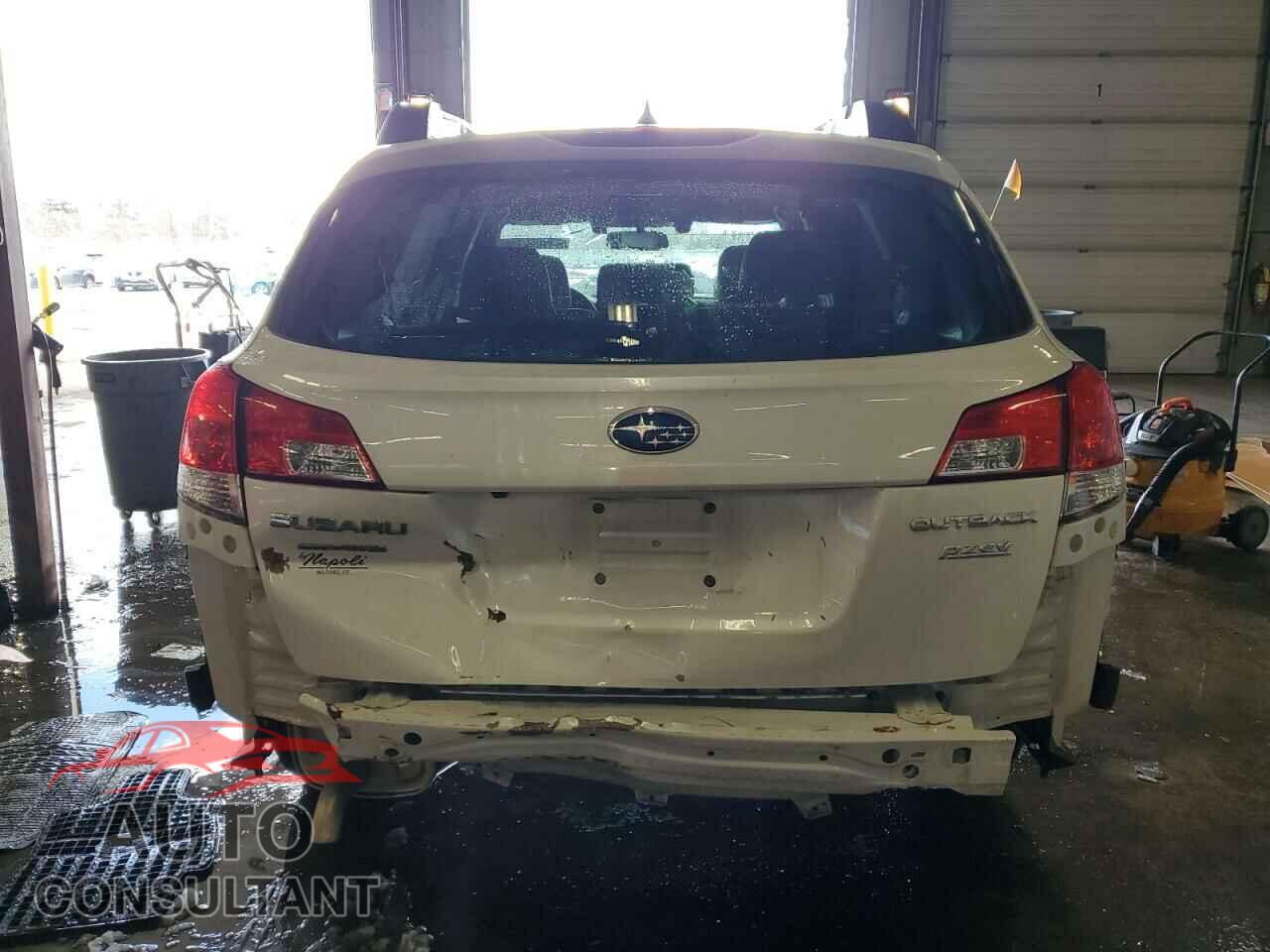 SUBARU OUTBACK 2013 - 4S4BRBPC1D3301113
