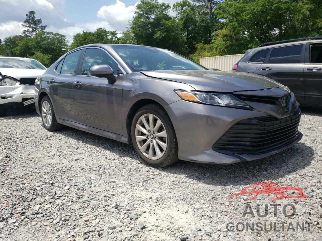 TOYOTA CAMRY 2018 - 4T1B11HK4JU567240