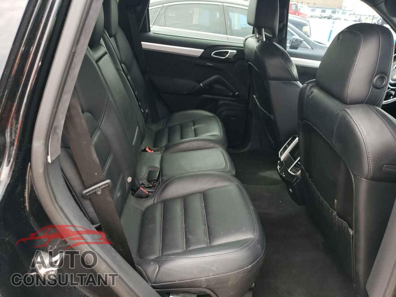 PORSCHE CAYENNE 2016 - WP1AD2A2XGLA72349