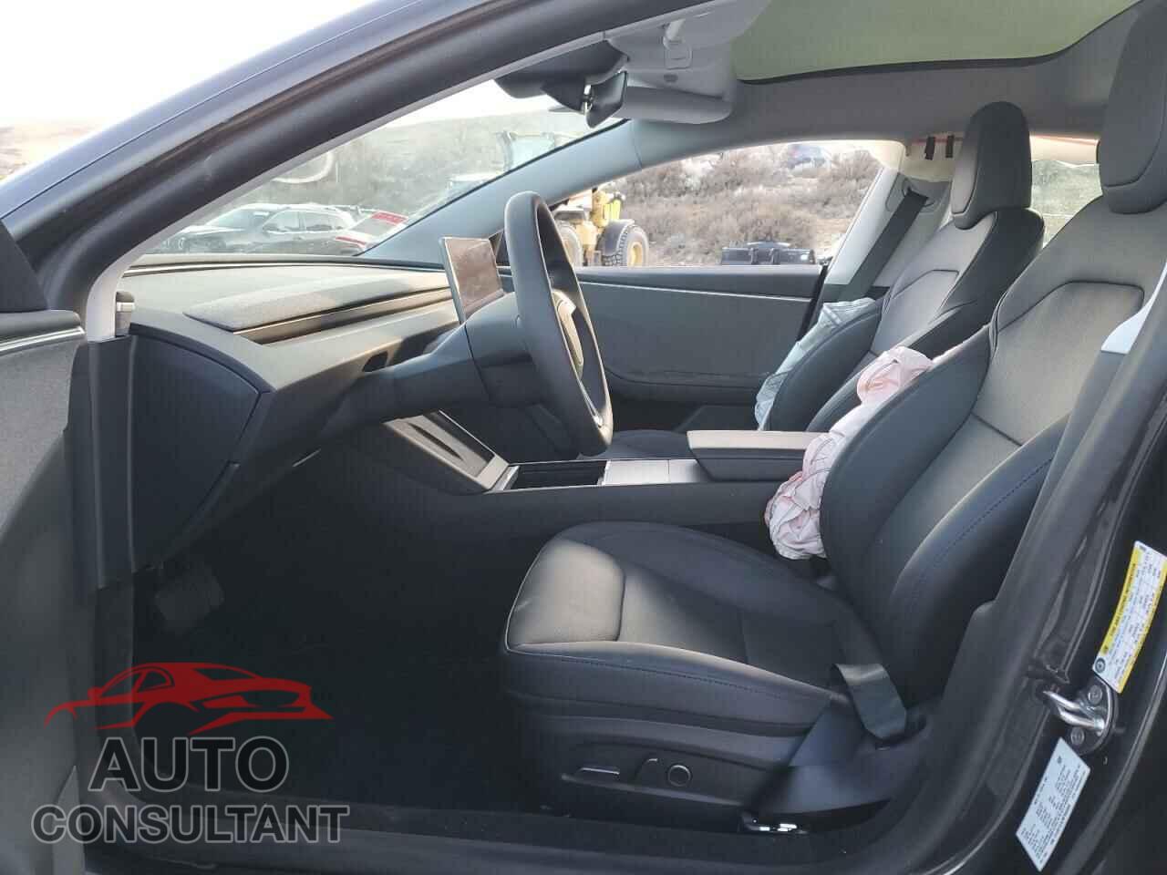 TESLA MODEL 3 2024 - 5YJ3E1EA2RF860860