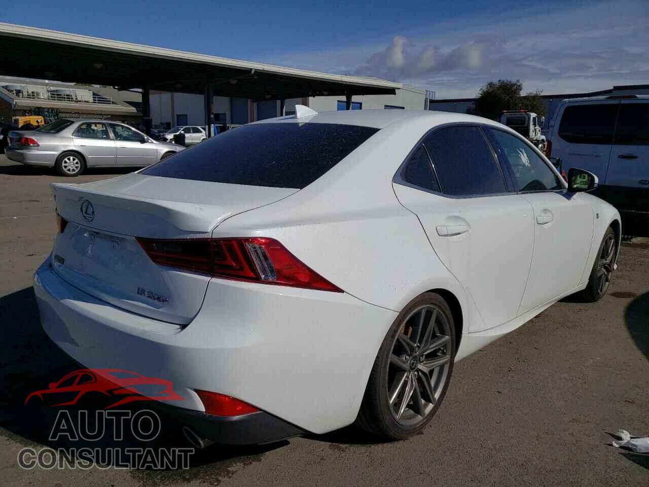 LEXUS IS 2016 - JTHBA1D23G5021010