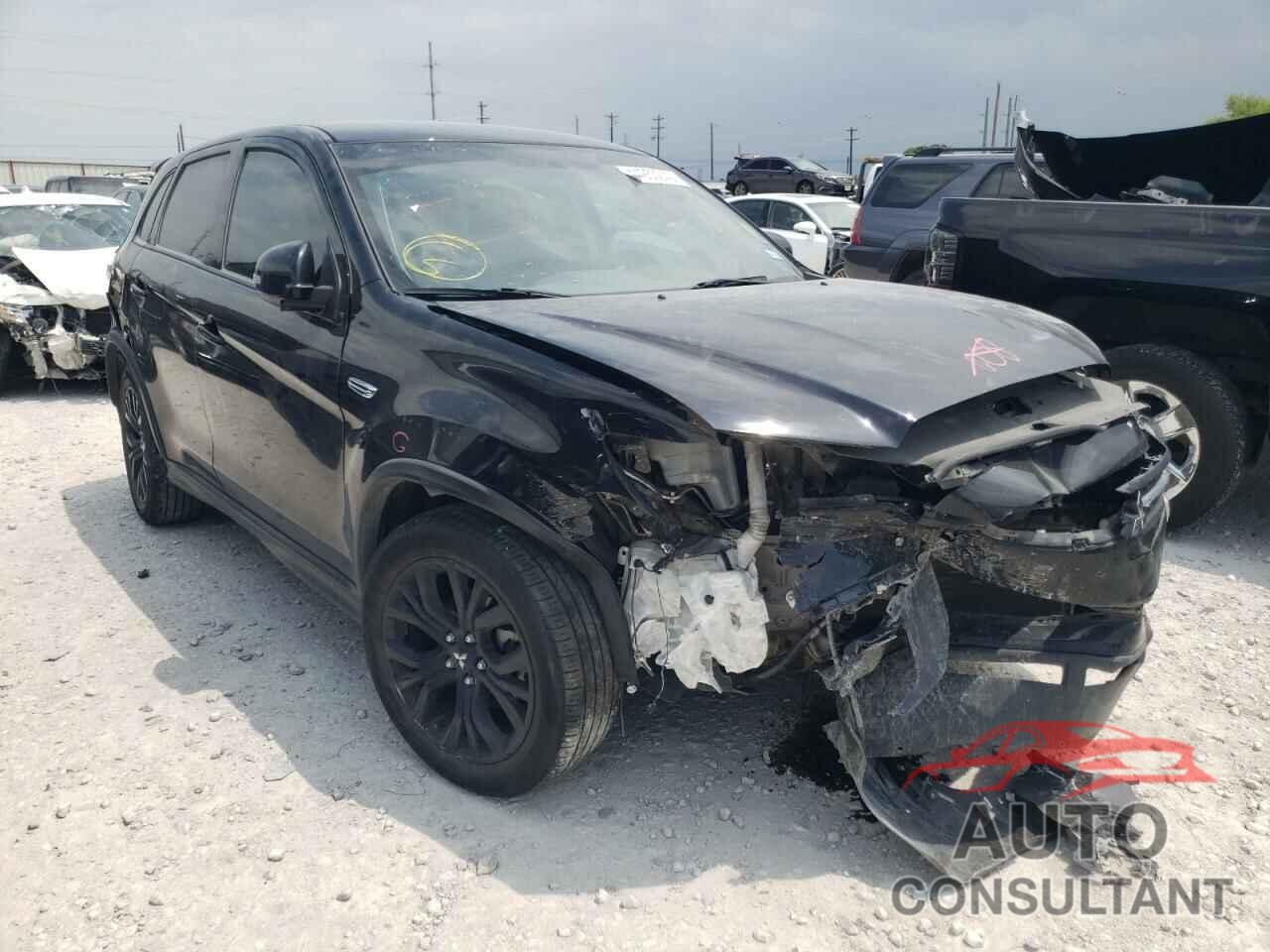 MITSUBISHI OUTLANDER 2019 - JA4AP3AU8KU021056