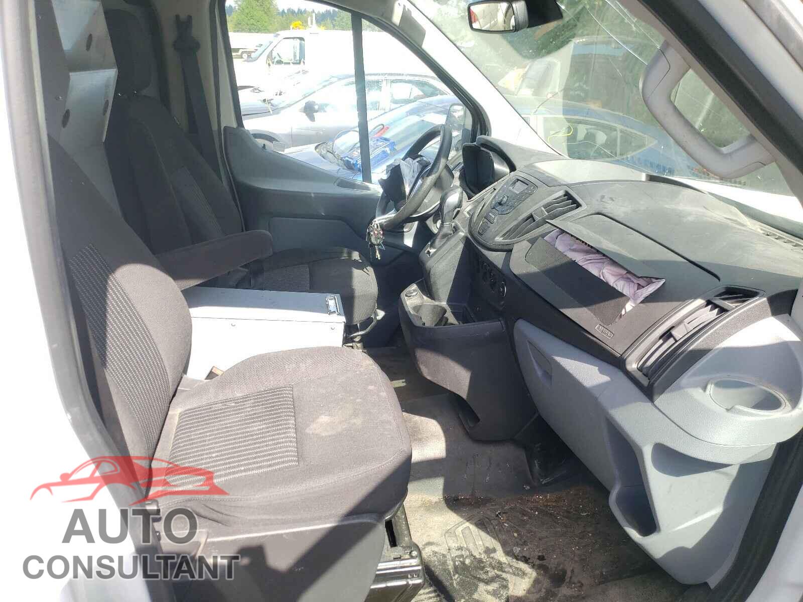 FORD TRANSIT CO 2017 - 1FTYR1YG1HKB21345