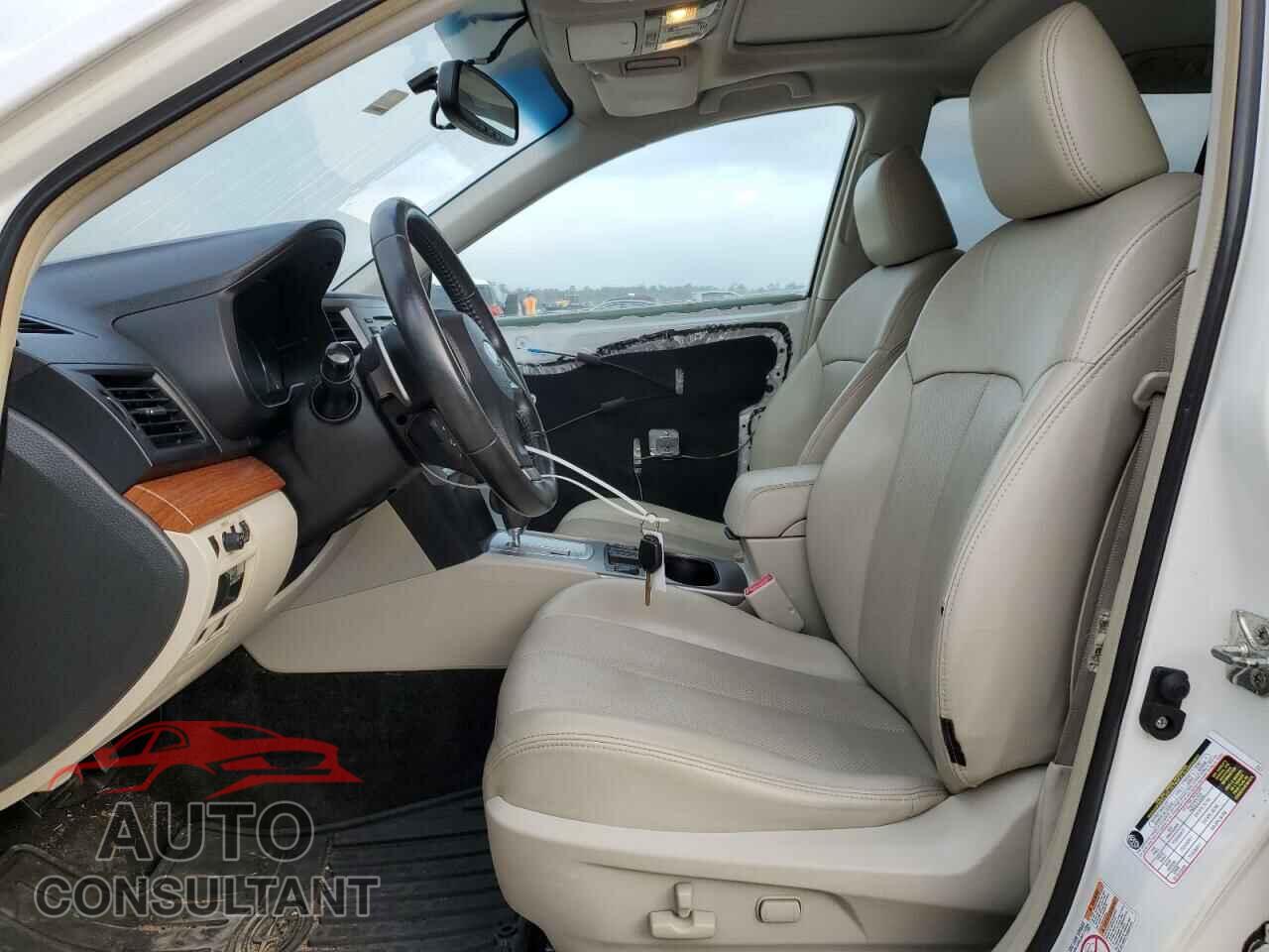 SUBARU OUTBACK 2013 - 4S4BRCKC2D3310142