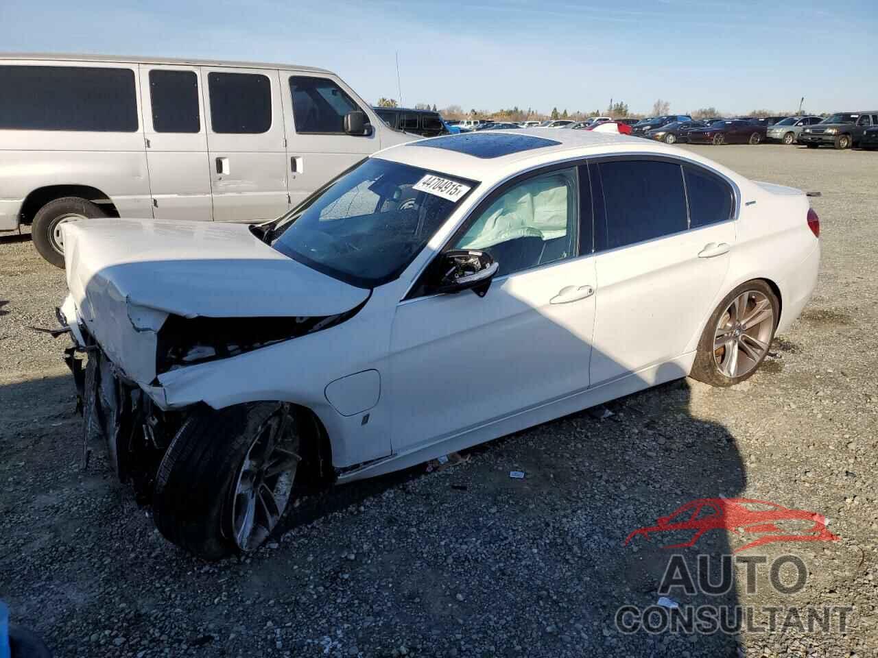 BMW 3 SERIES 2018 - WBA8E1C52JA177997