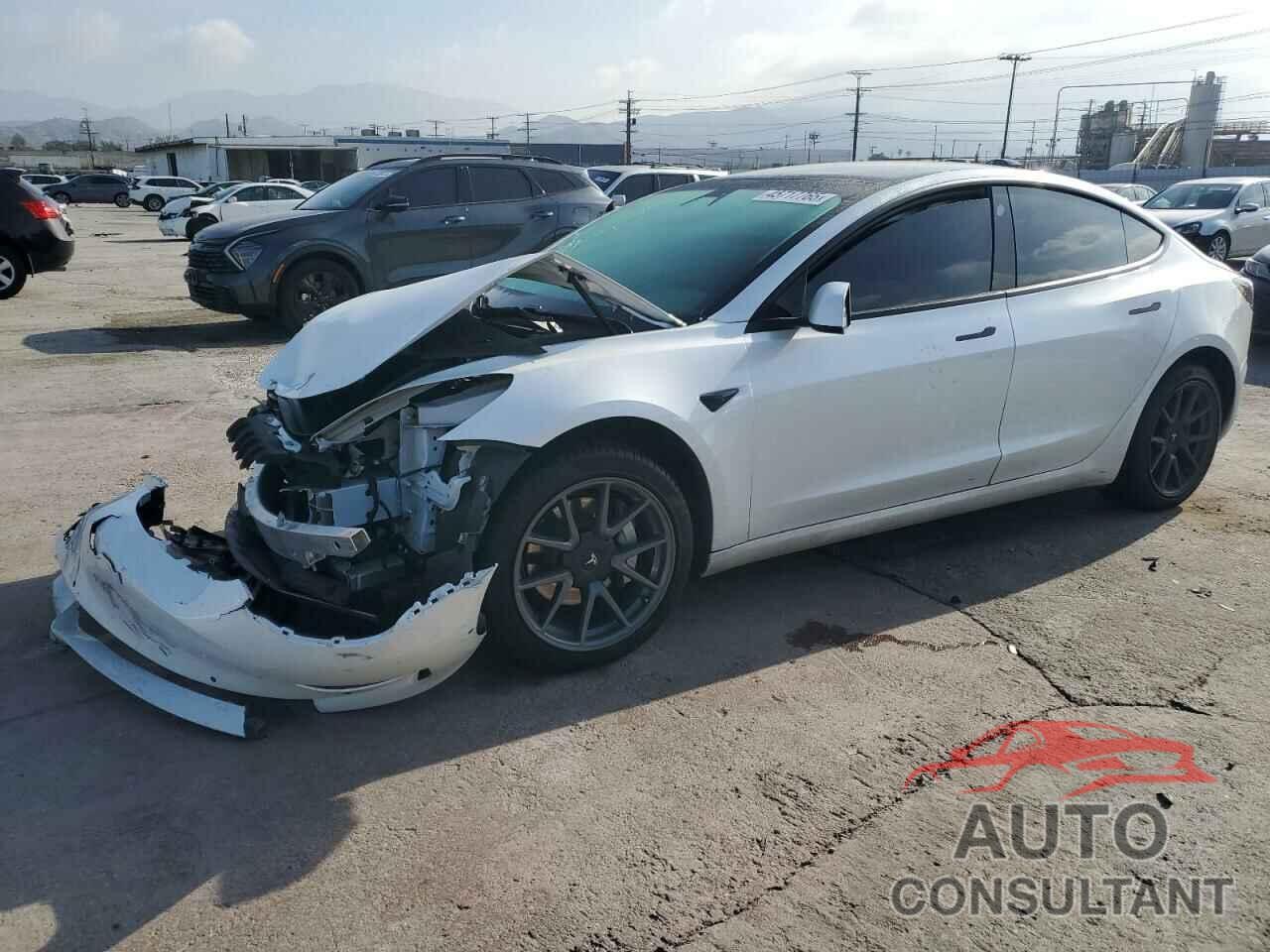TESLA MODEL 3 2021 - 5YJ3E1EA5MF874423