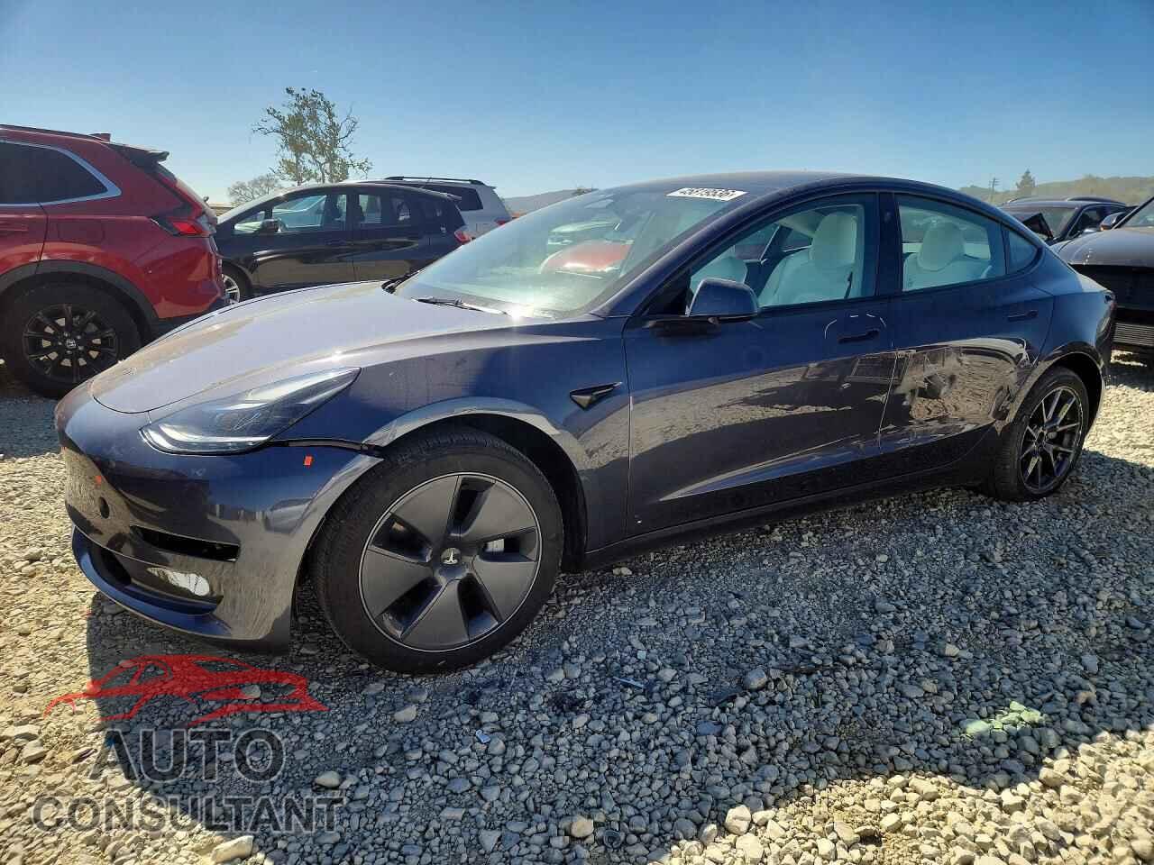 TESLA MODEL 3 2023 - 5YJ3E1EA3PF646053