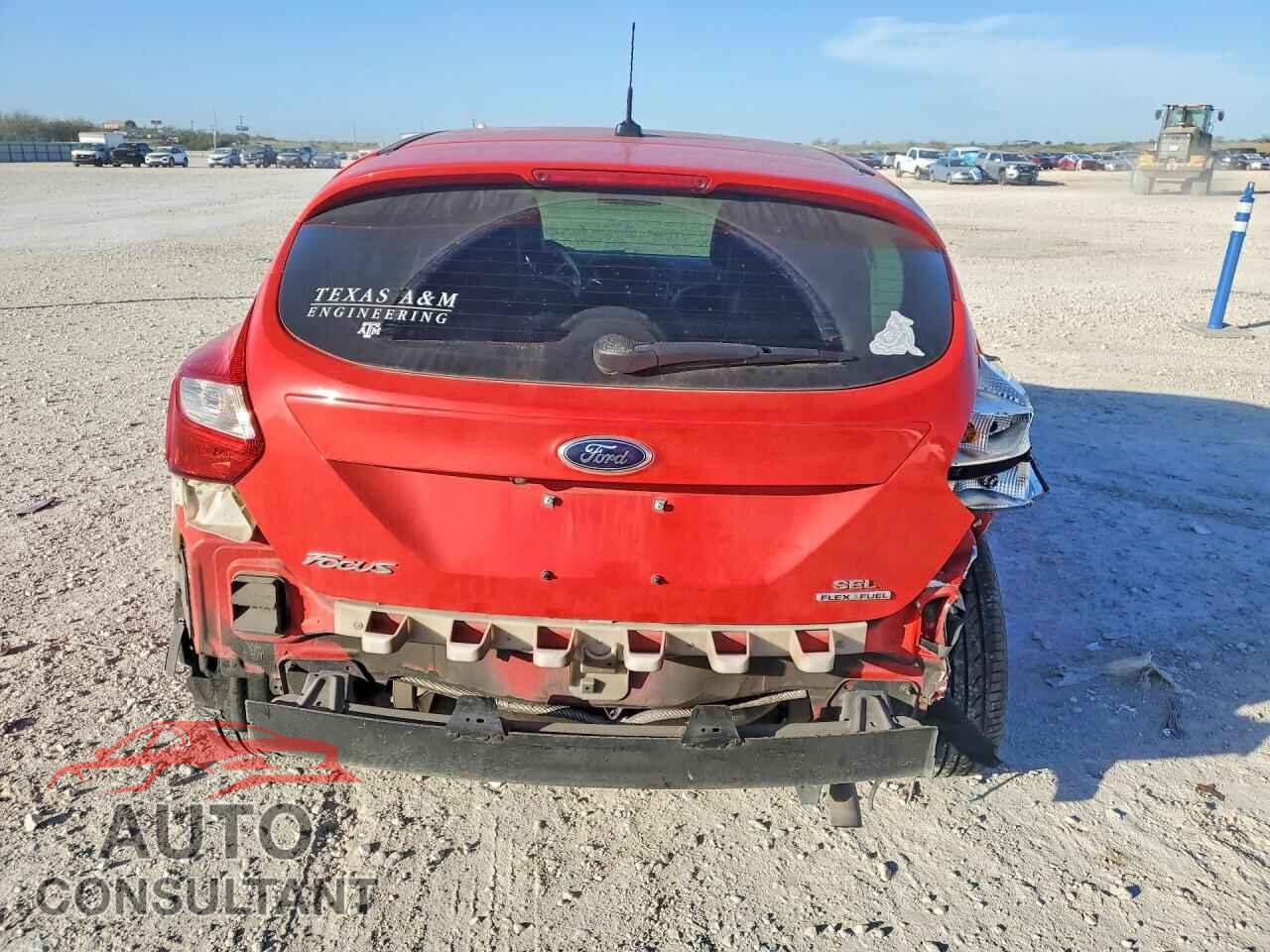 FORD FOCUS 2012 - 1FAHP3M25CL384183