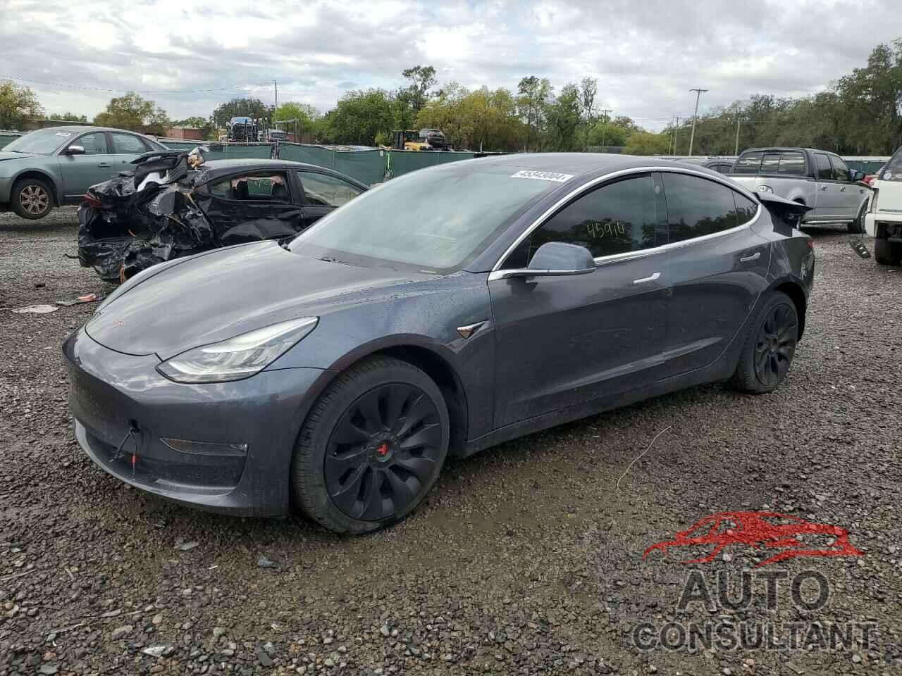 TESLA MODEL 3 2018 - 5YJ3E1EB2JF128323