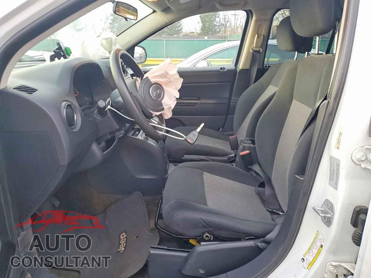 JEEP COMPASS 2014 - 1C4NJDBB8ED926882