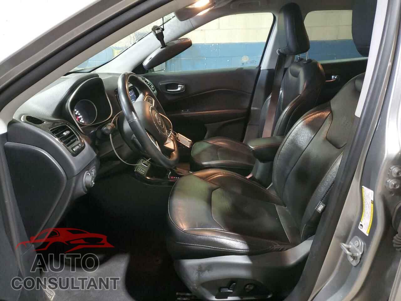 JEEP COMPASS 2019 - 3C4NJCCBXKT660263
