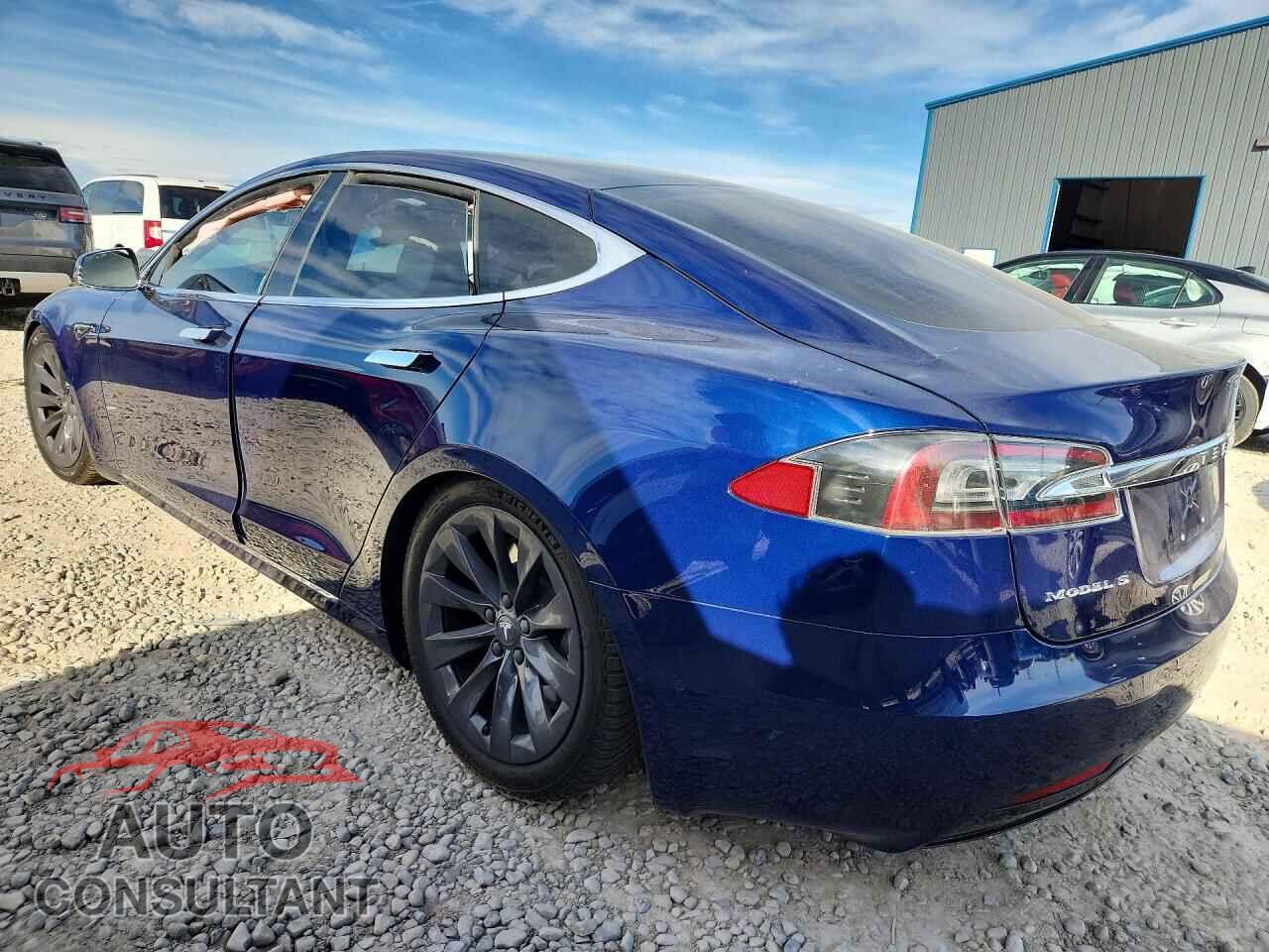 TESLA MODEL S 2018 - 5YJSA1E28JF282820