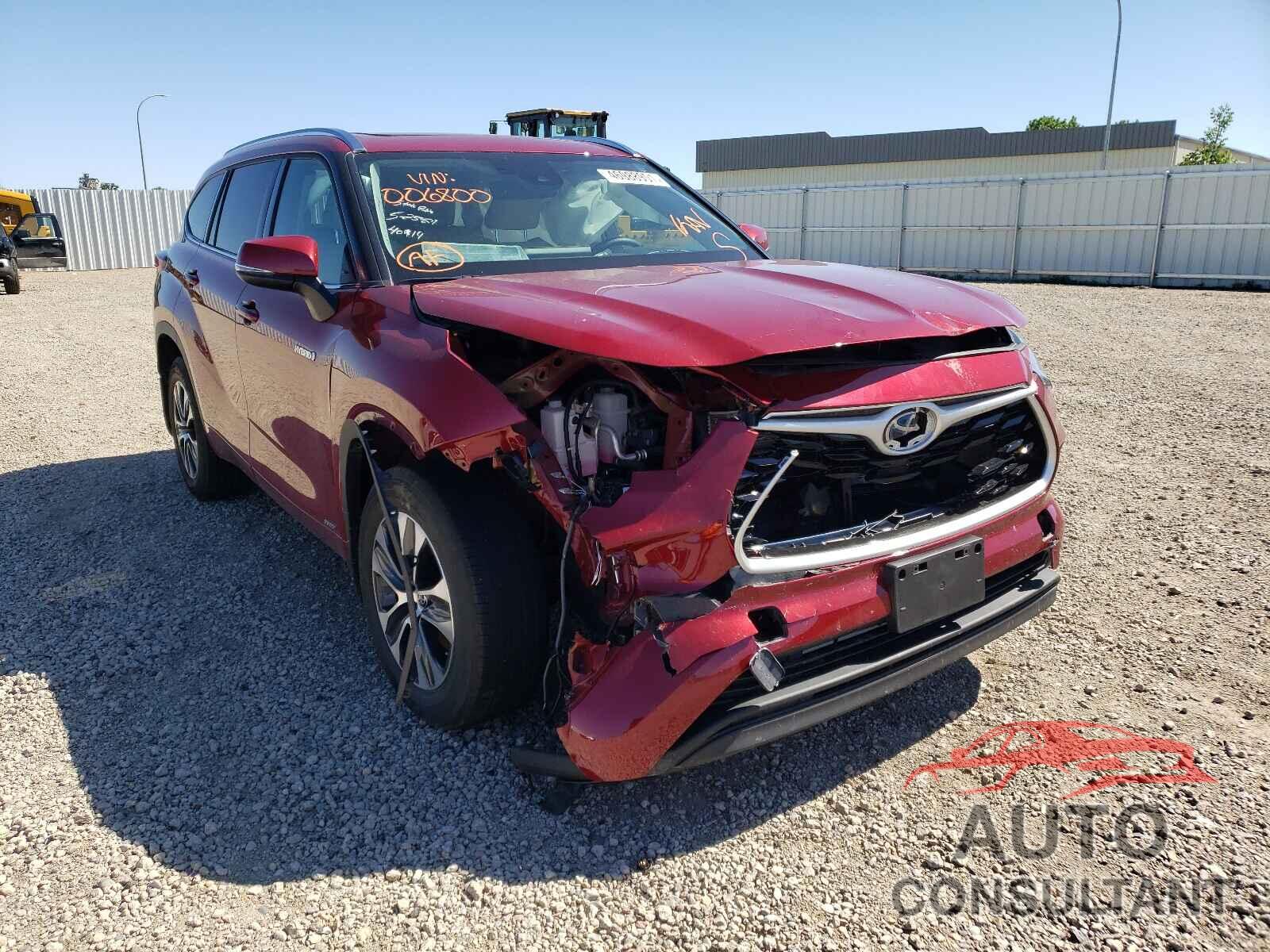 TOYOTA HIGHLANDER 2020 - 5TDHBRCHXLS006800