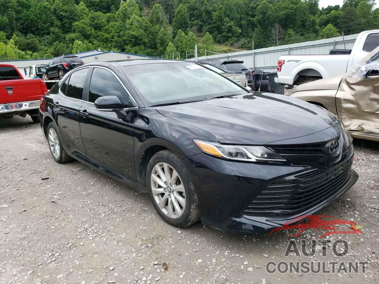 TOYOTA CAMRY 2018 - 4T1B11HK5JU544114