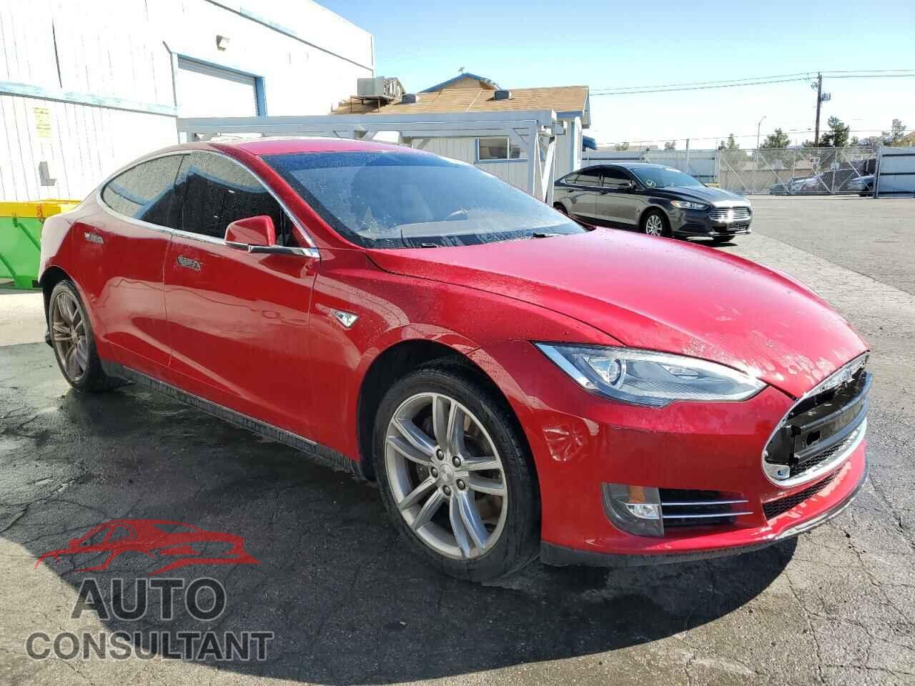 TESLA MODEL S 2013 - 5YJSA1BG9DFP11046