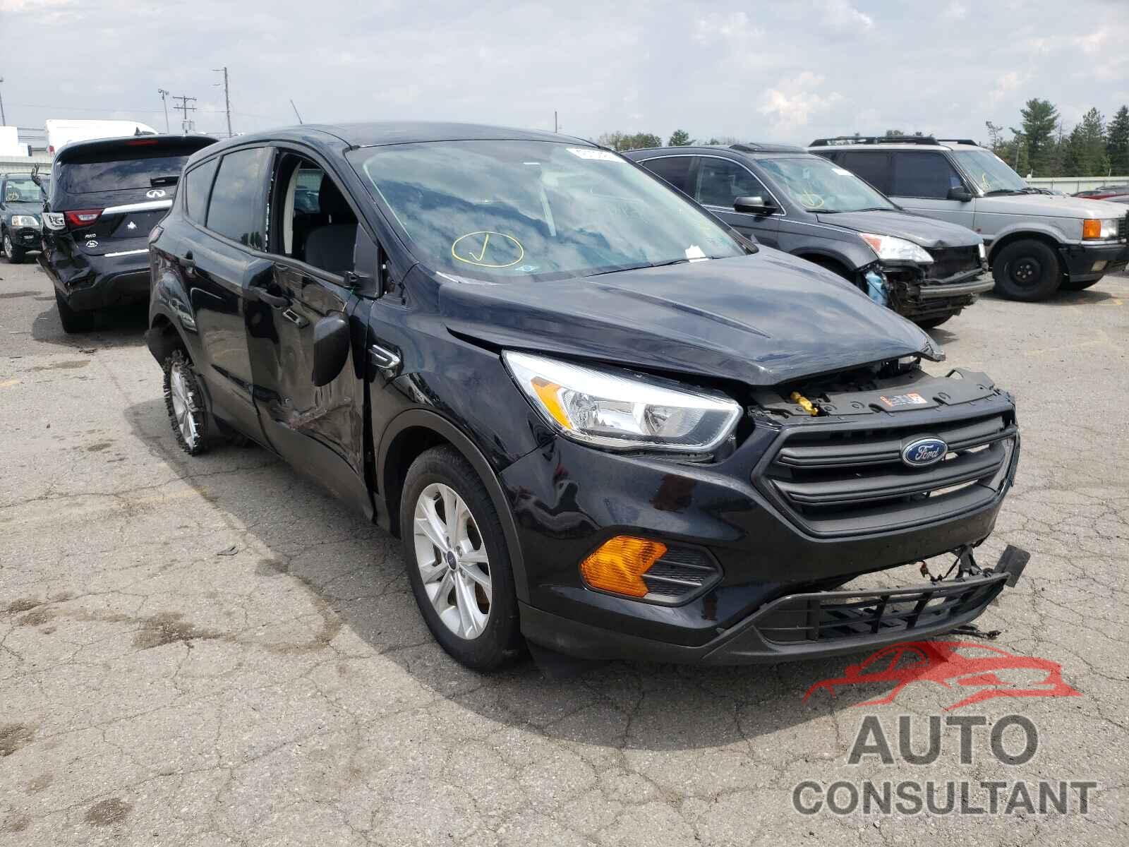 FORD ESCAPE 2017 - 1FMCU0F70HUD47687