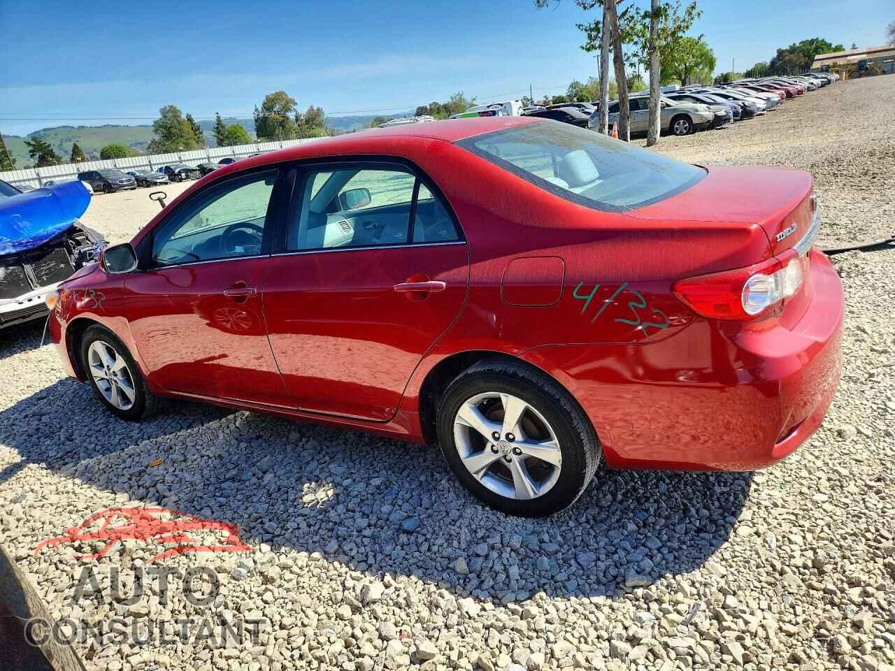 TOYOTA COROLLA 2013 - 5YFBU4EEXDP156468