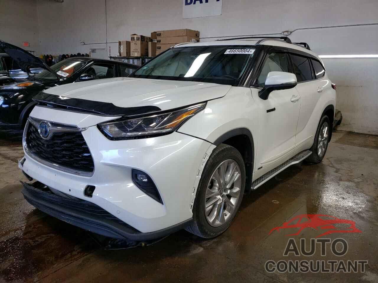 TOYOTA HIGHLANDER 2021 - 5TDXBRCH1MS020677