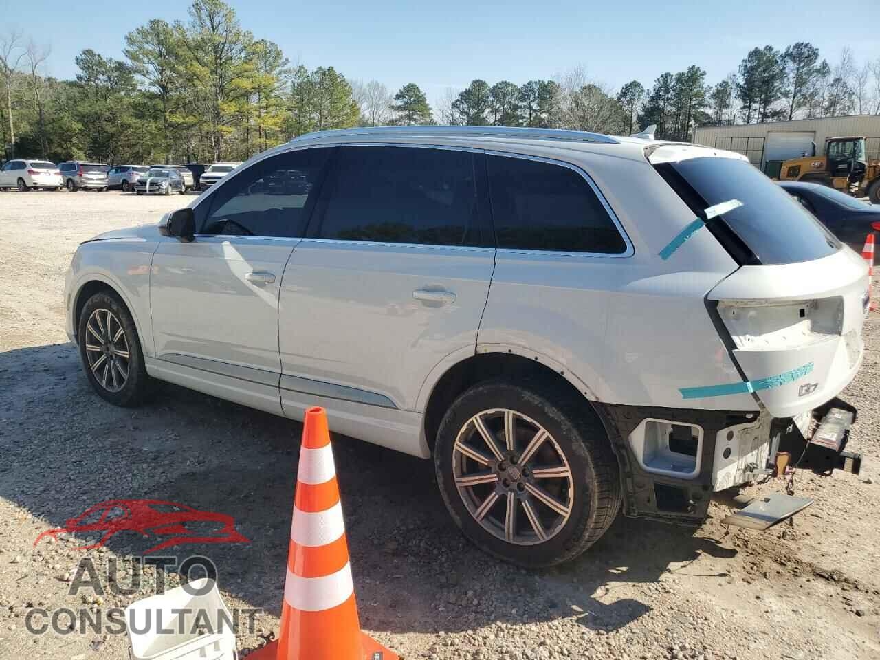 AUDI Q7 2019 - WA1LAAF73KD003436