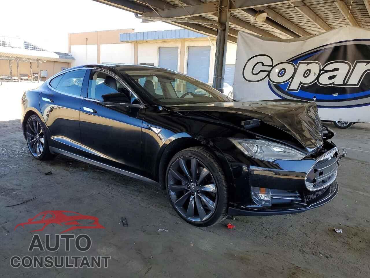 TESLA MODEL S 2013 - 5YJSA1CP8DFP07441