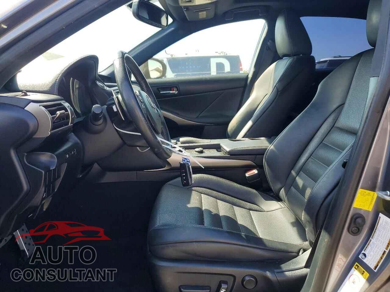 LEXUS IS 2015 - JTHBF1D20F5063893