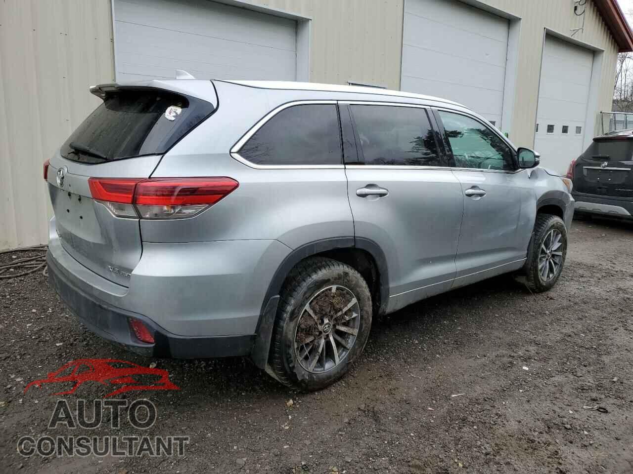 TOYOTA HIGHLANDER 2018 - 5TDJZRFH7JS496666