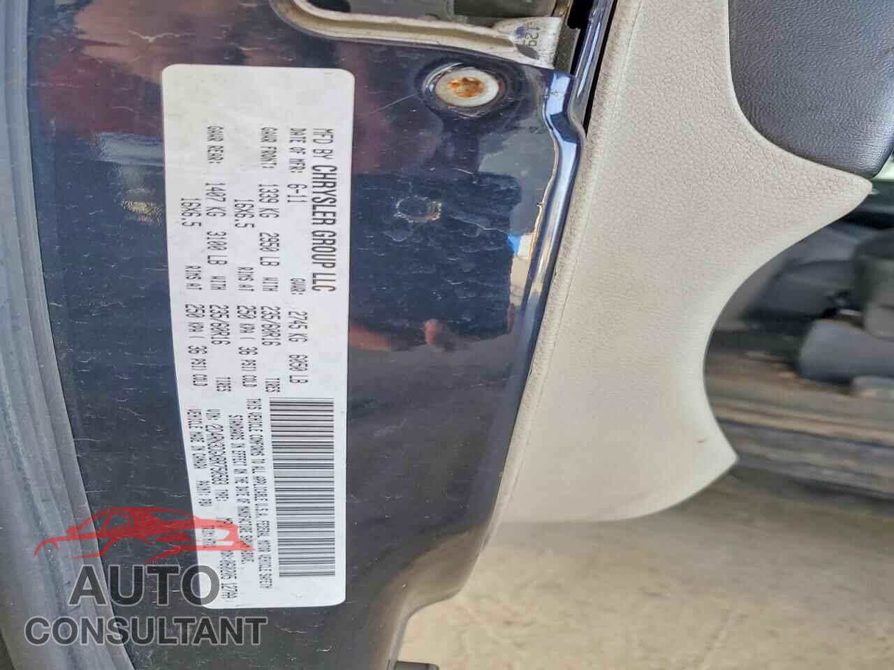 DODGE CARAVAN 2011 - 2D4RN3DGXBR750583
