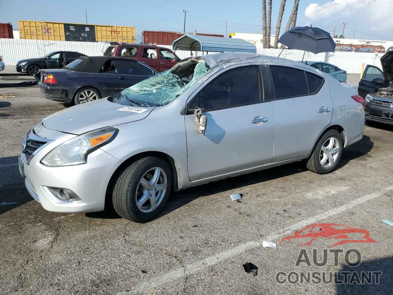 NISSAN VERSA 2017 - 3N1CN7APXHL825631