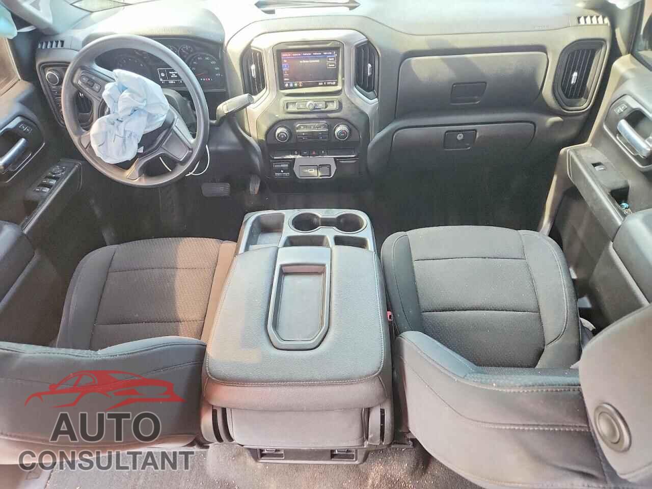 CHEVROLET SILVERADO 2021 - 3GCPYCEF2MG383740