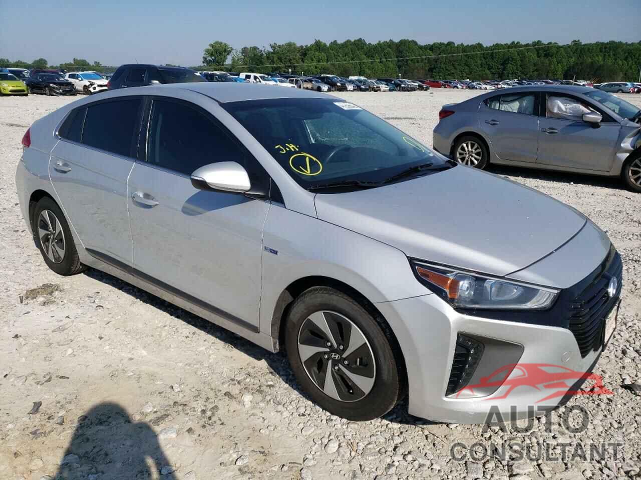 HYUNDAI IONIQ 2017 - KMHC75LC2HU049809