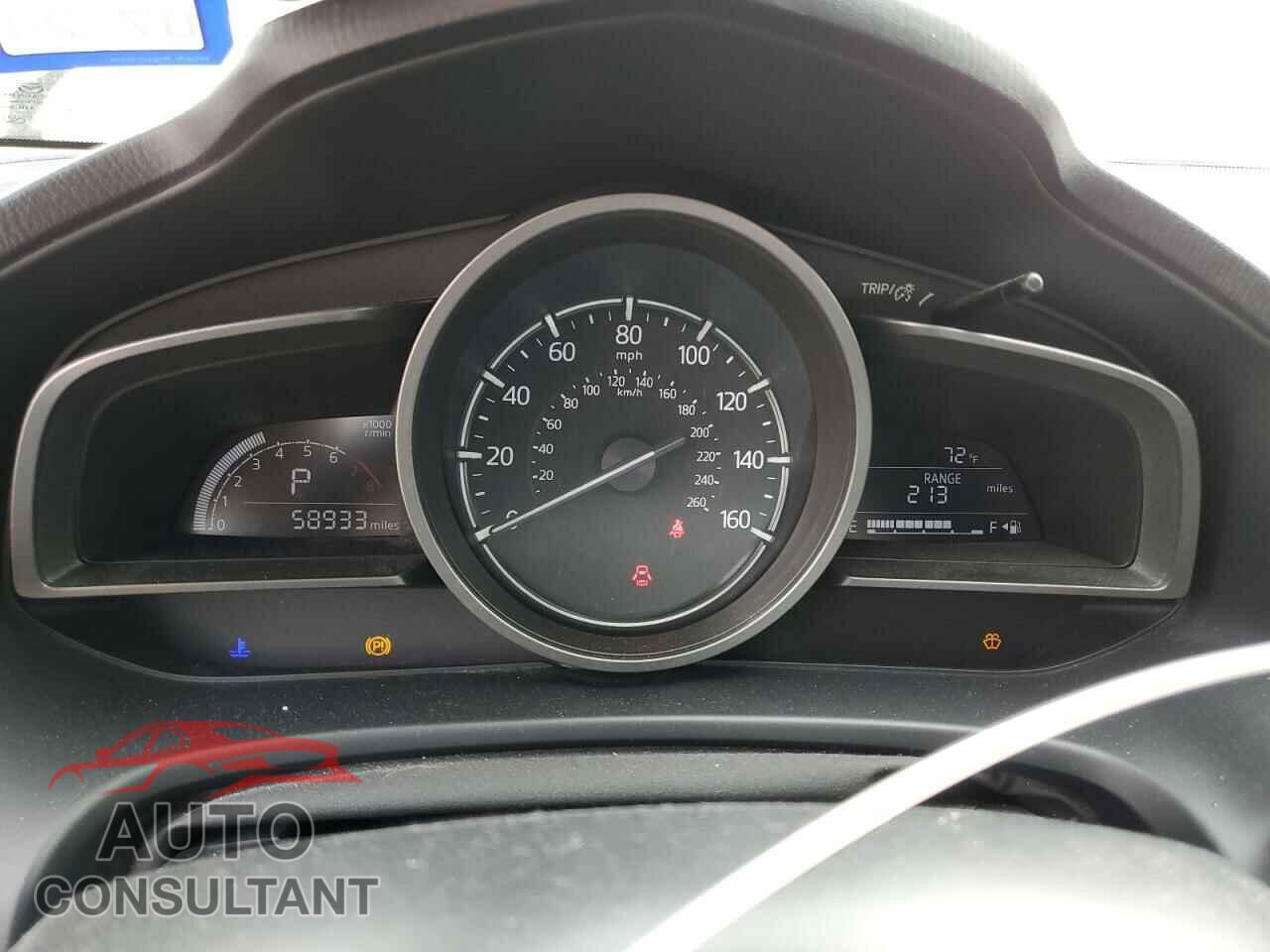 MAZDA 3 2017 - 3MZBN1L70HM140970