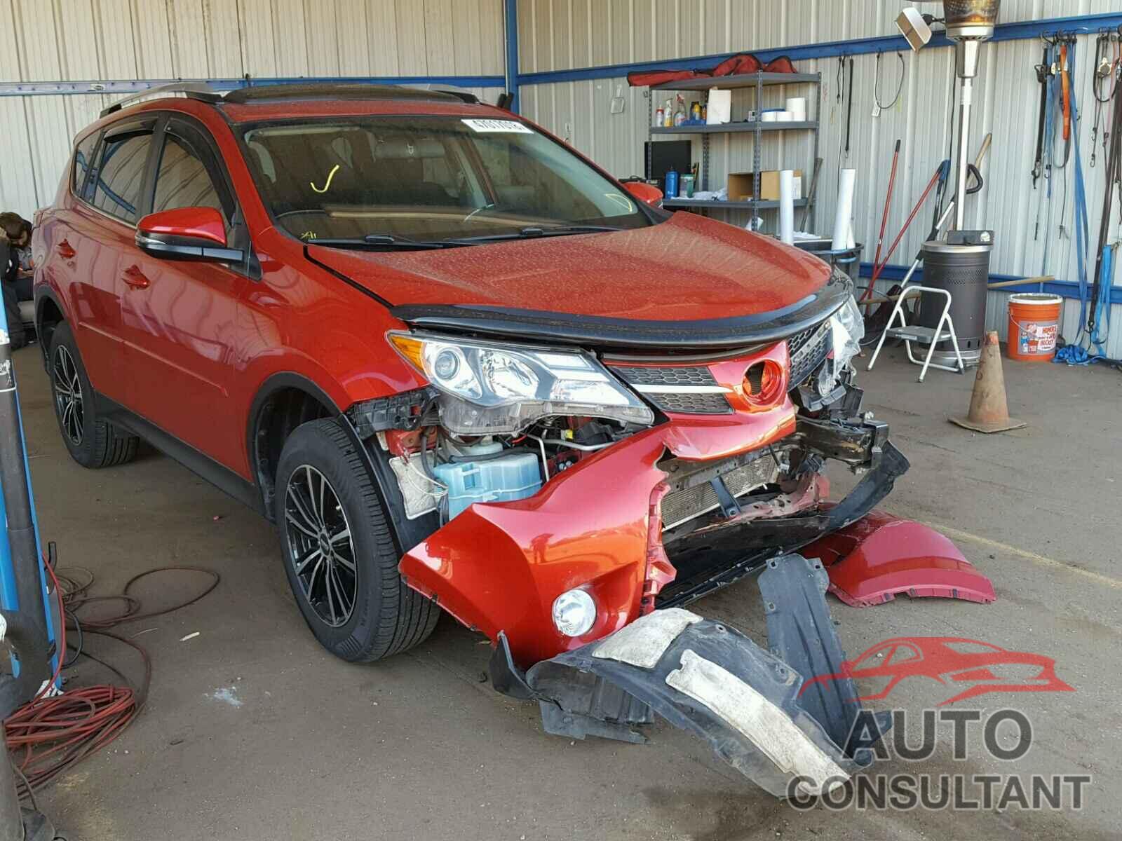 TOYOTA RAV4 XLE 2015 - 2T3RFREV1FW371574