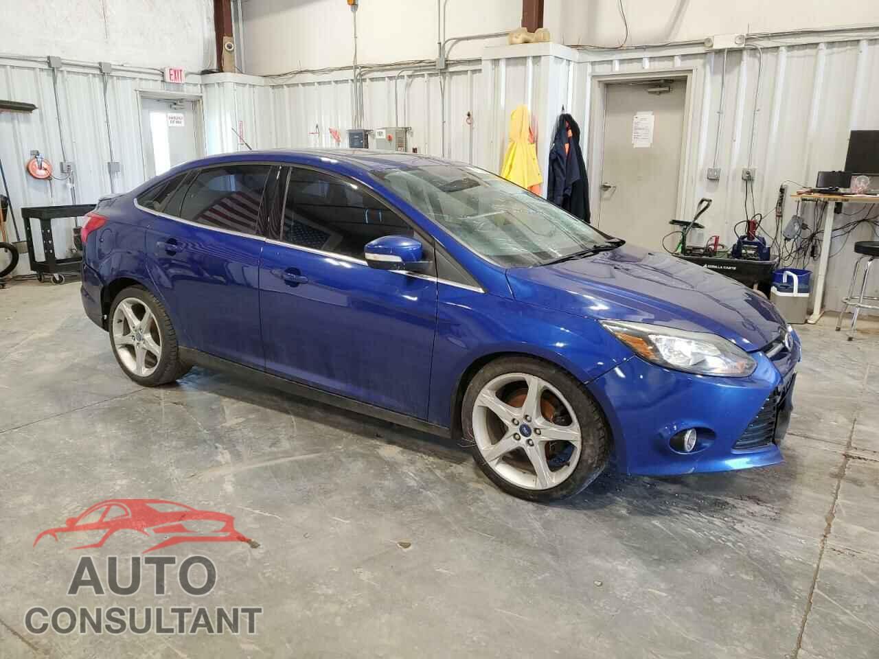 FORD FOCUS 2012 - 1FAHP3J22CL277452