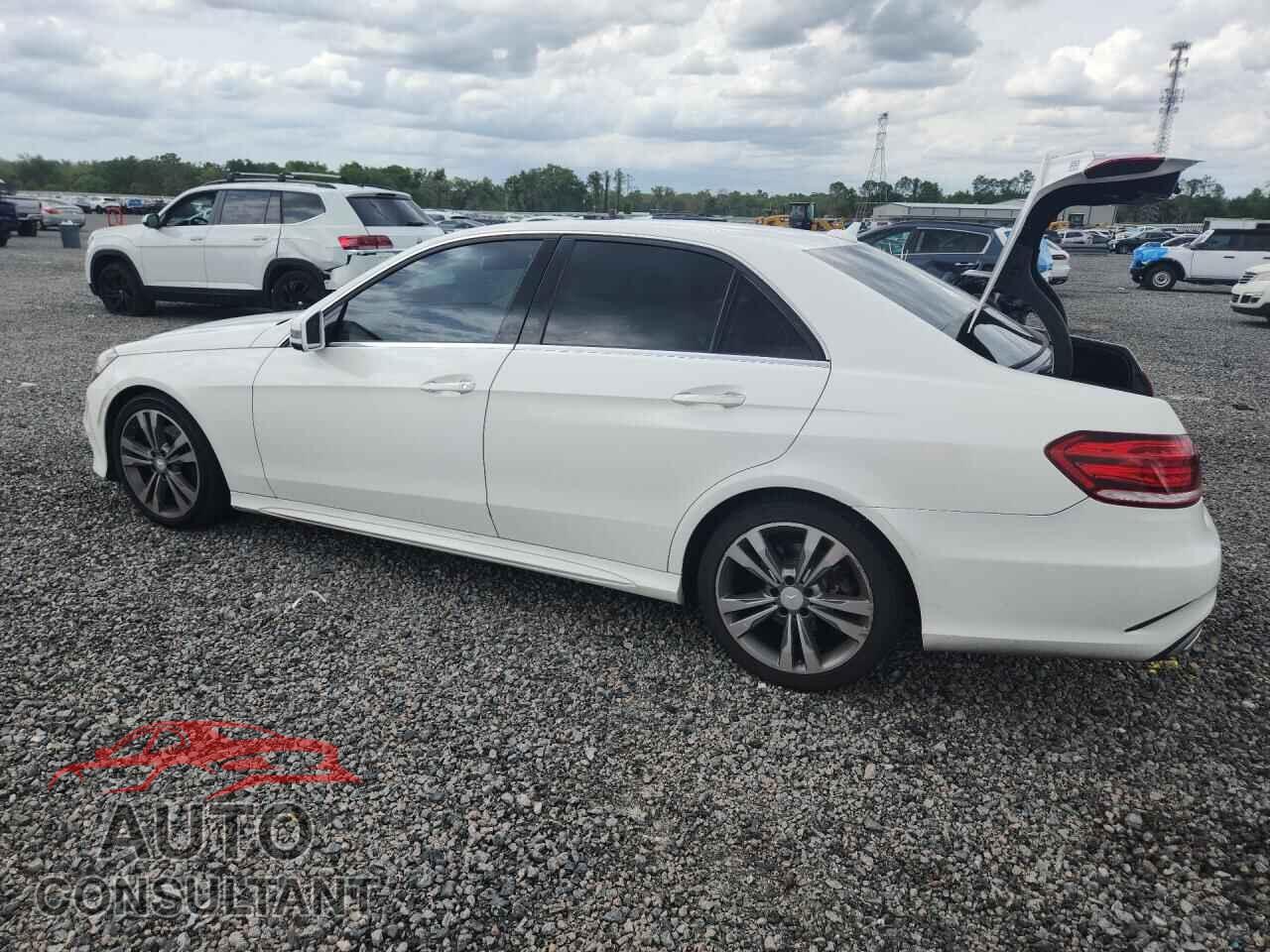 MERCEDES-BENZ E-CLASS 2014 - WDDHF5KB4EB026518