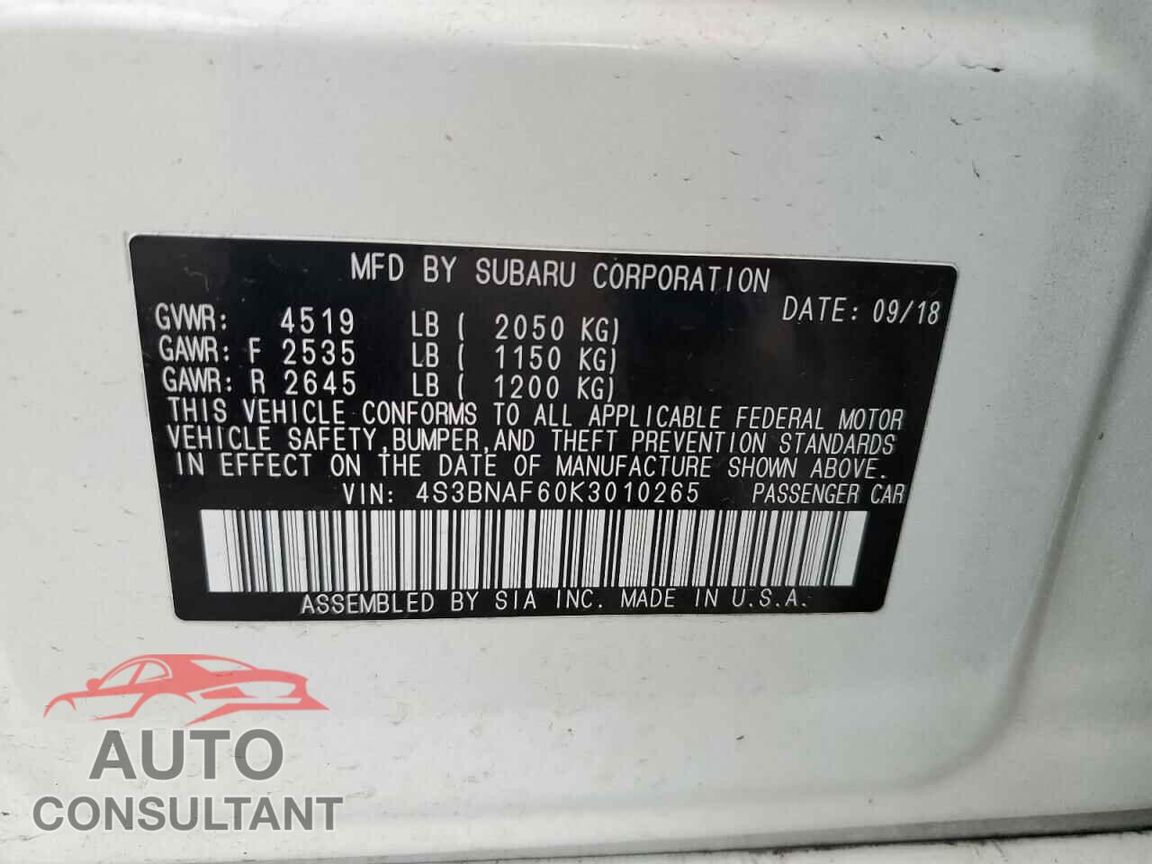 SUBARU LEGACY 2019 - 4S3BNAF60K3010265