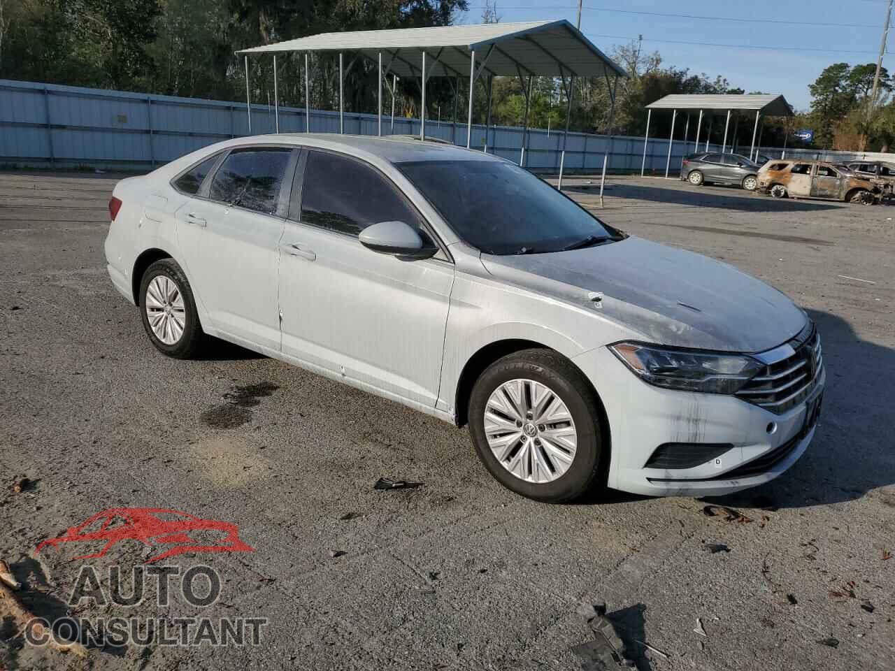 VOLKSWAGEN JETTA 2019 - 3VWC57BU4KM088409