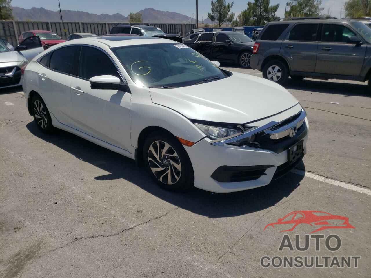 HONDA CIVIC 2018 - 19XFC2F70JE019951