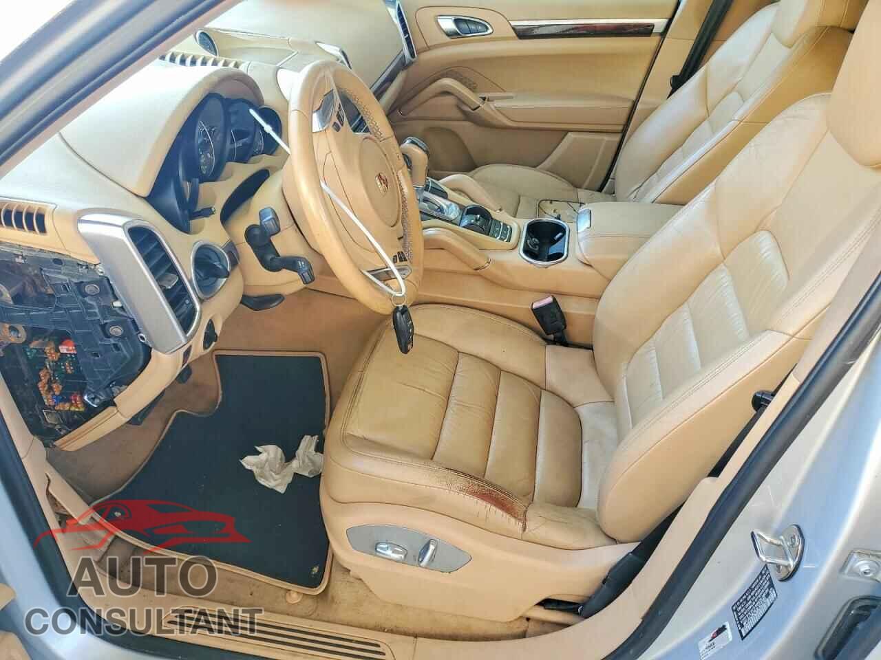 PORSCHE CAYENNE 2013 - WP1AA2A29DLA03785
