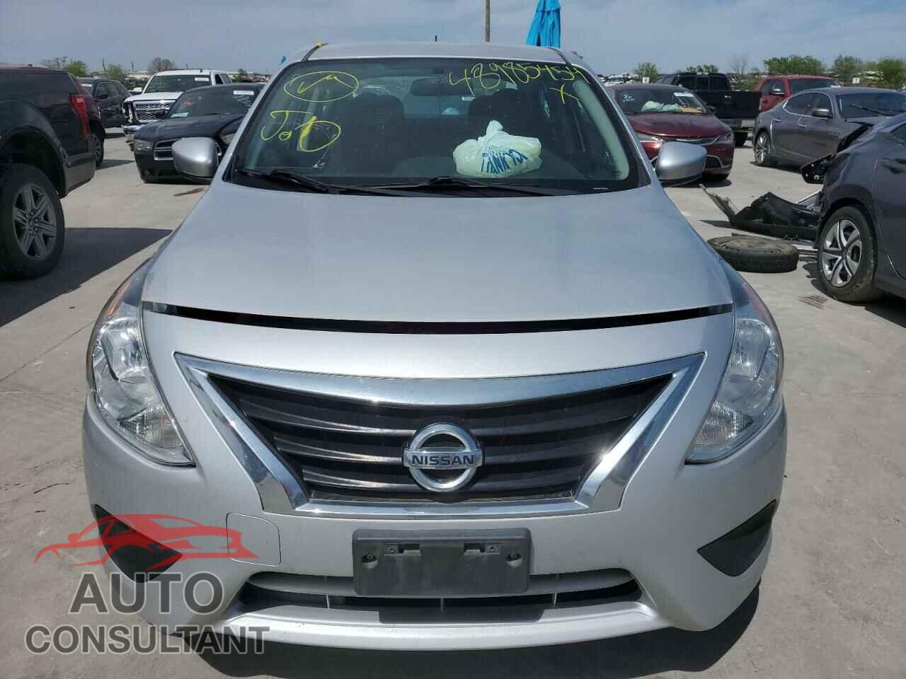 NISSAN VERSA 2017 - 3N1CN7AP3HL861807