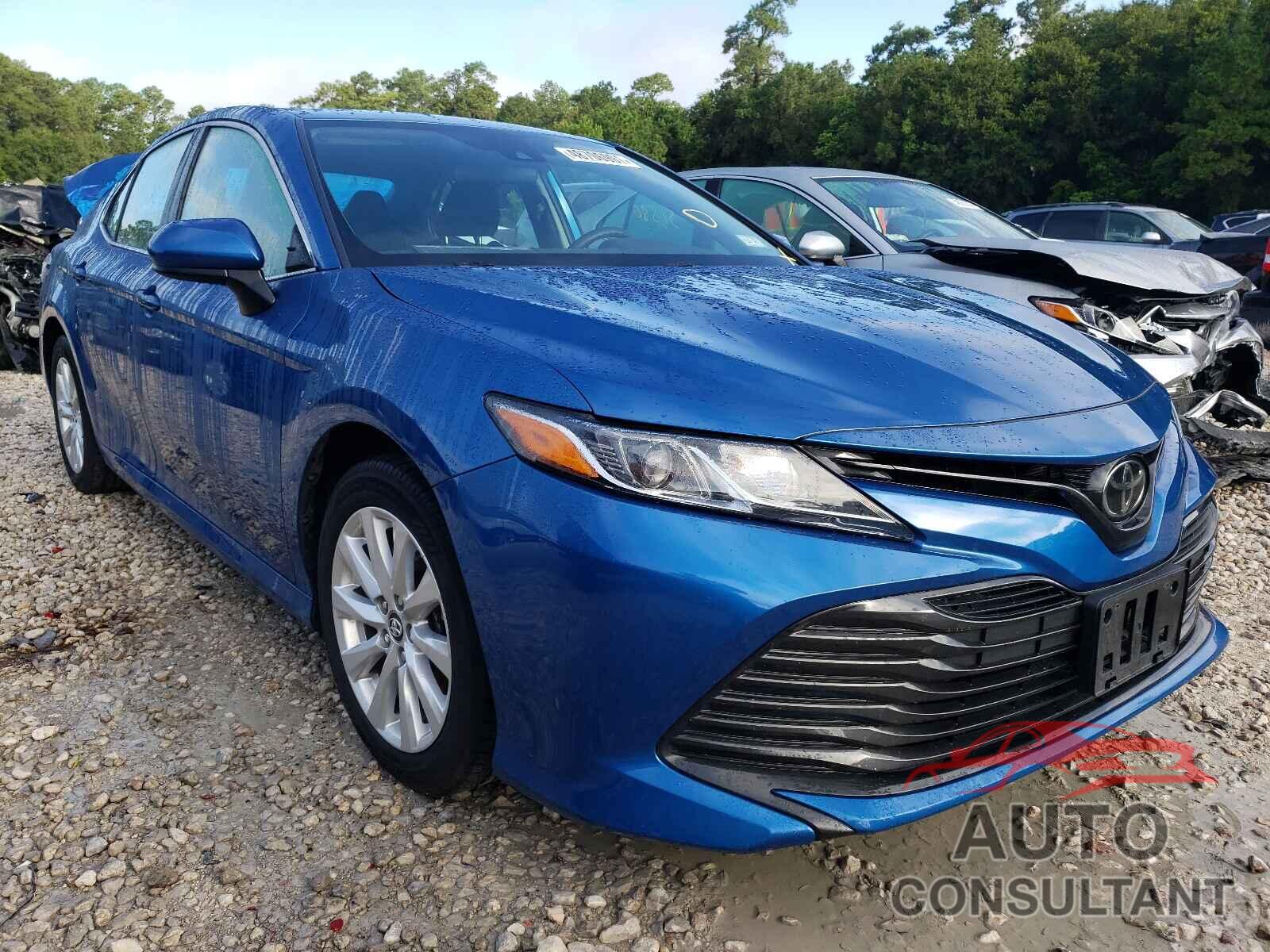 TOYOTA CAMRY 2019 - 4T1B11HK3KU171849