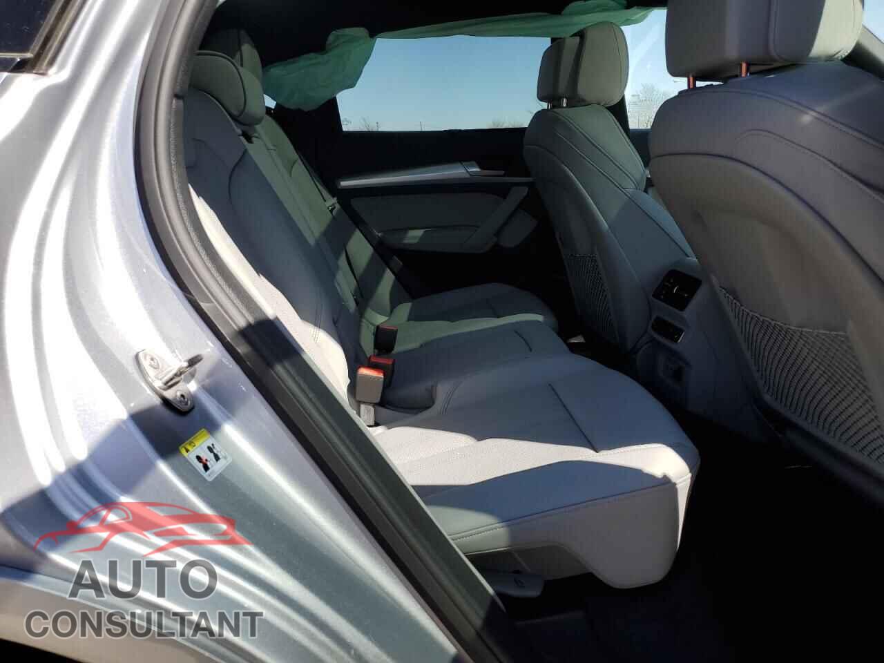 AUDI Q5 2025 - WA1FAAFY3S2039564