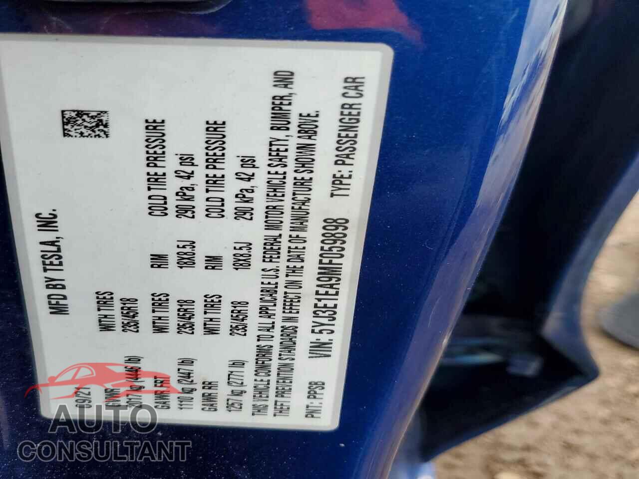 TESLA MODEL 3 2021 - 5YJ3E1EA9MF059898
