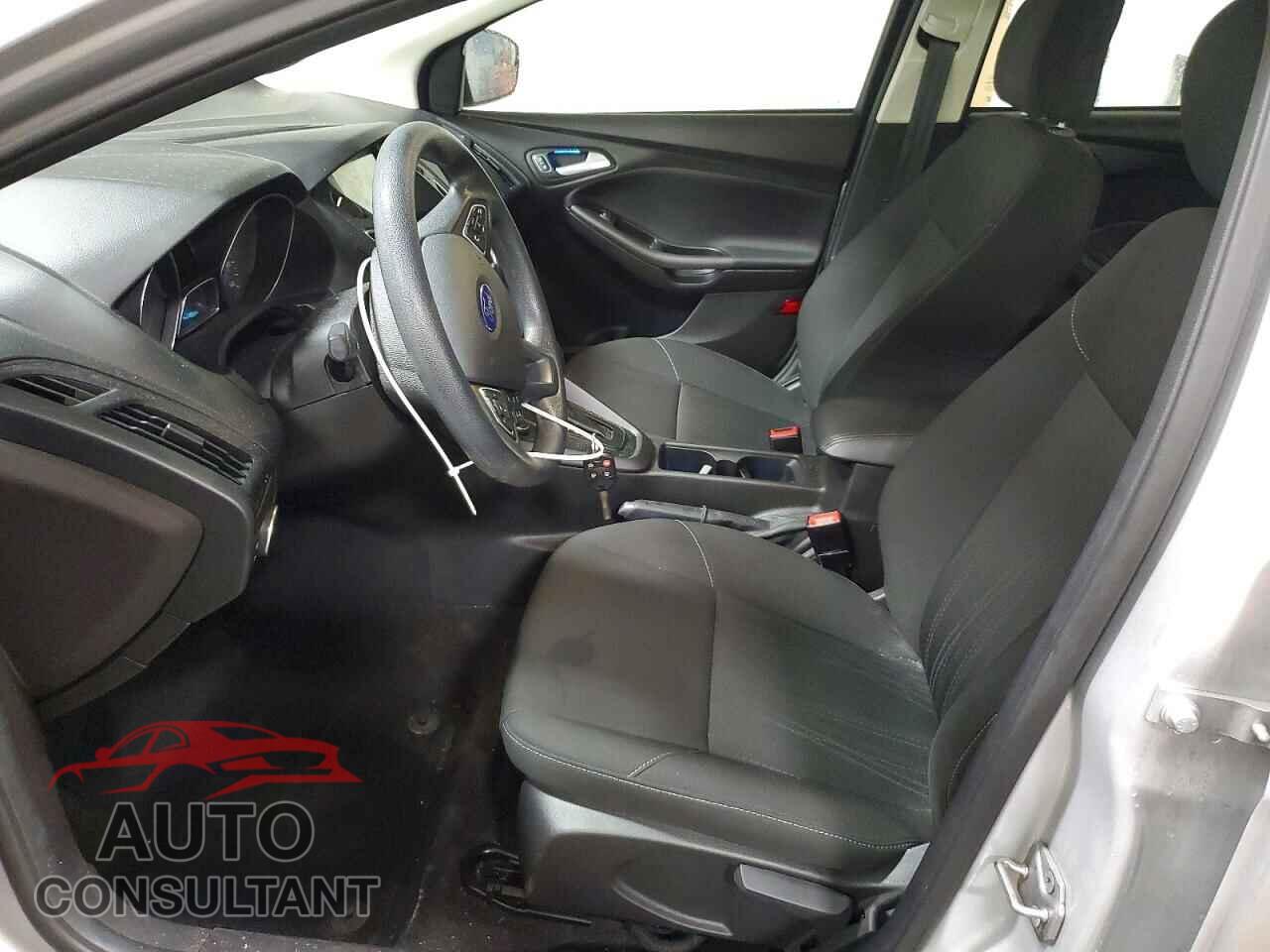 FORD FOCUS 2017 - 1FADP3H27HL339150