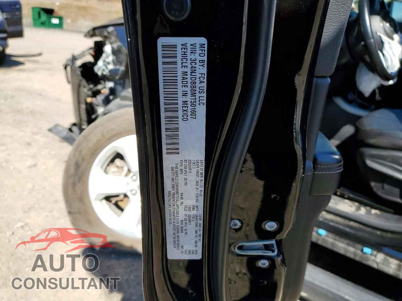 JEEP COMPASS 2021 - 3C4NJDBB8MT501607