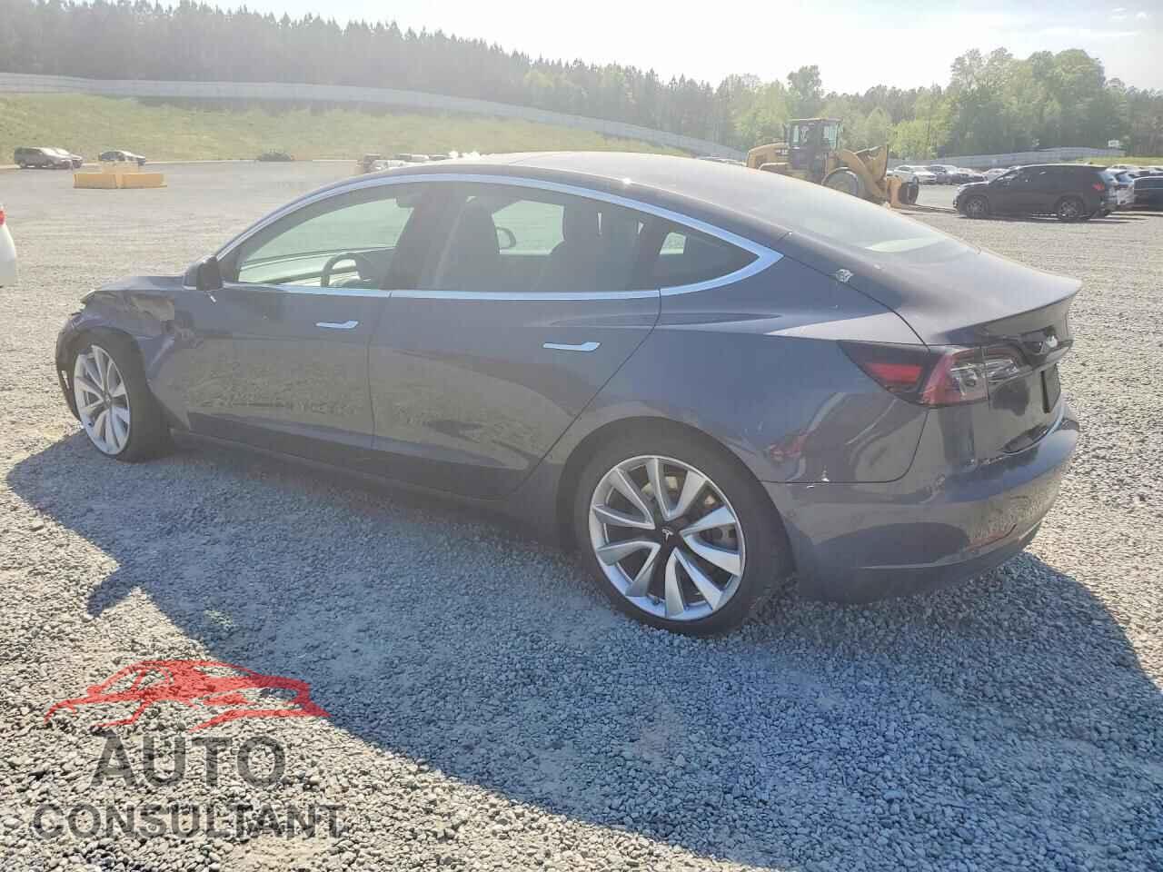 TESLA MODEL 3 2019 - 5YJ3E1EB0KF389113