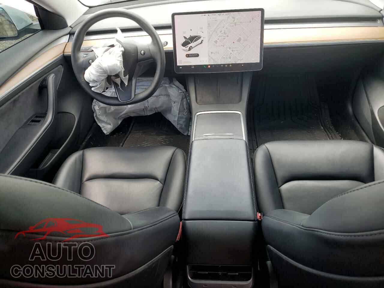 TESLA MODEL 3 2021 - 5YJ3E1EAXMF046092